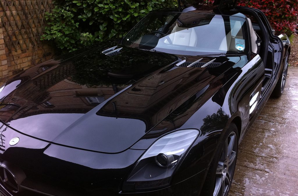 Mercedes SLS